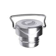 Hochwertiger Edelstahldeckel mit Bambus Einlage. Leicht und langlebig. A bottle for life.